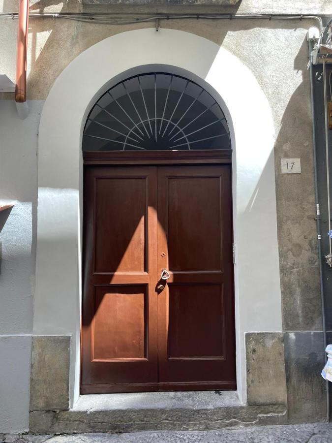 Apartment Giuliani Сорренто Экстерьер фото